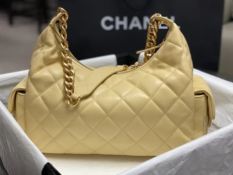 All Categories Chanel Women's Bags 2 (Chanel) Chanel Original AS5302