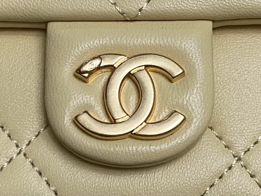 All Categories Chanel Women's Bags 2 (Chanel) Chanel Original AS5302