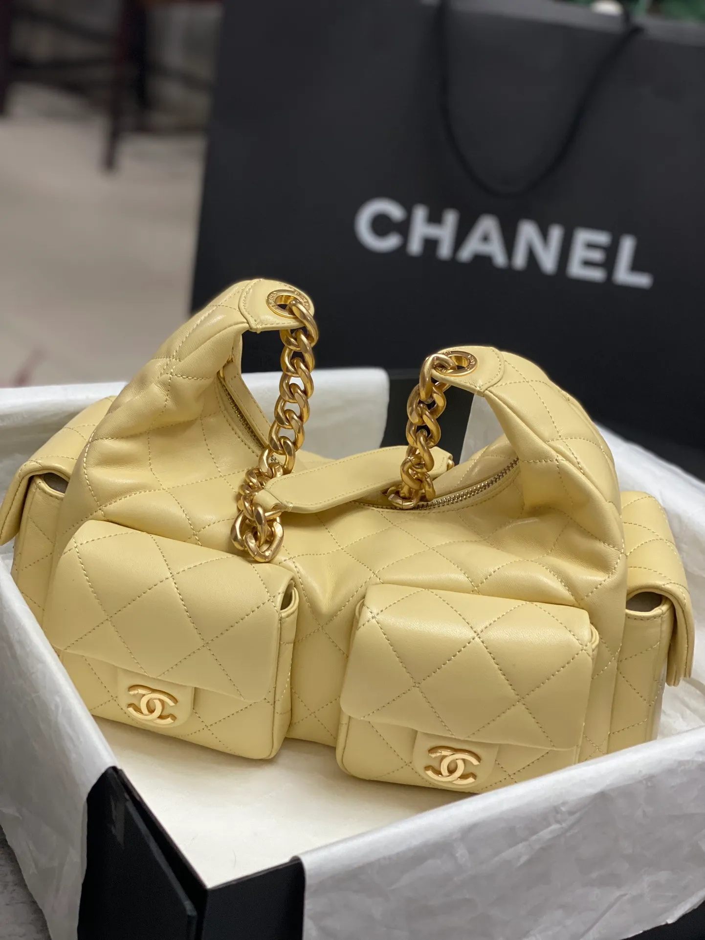 All Categories Chanel Women's Bags 2 (Chanel) Chanel Original AS5302