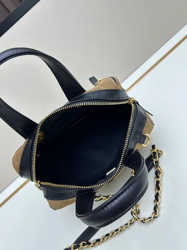 All Categories Chanel Women's Bags (Chanel) Chanel 1721