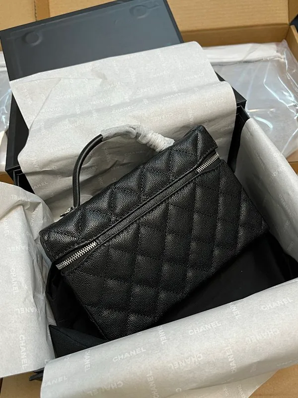 All Categories Official Website "Brand Women's Bags" Women's Bags 💙 Chanel 2026 New CHANEL LP Meteor Hardware Lunch Box Bag