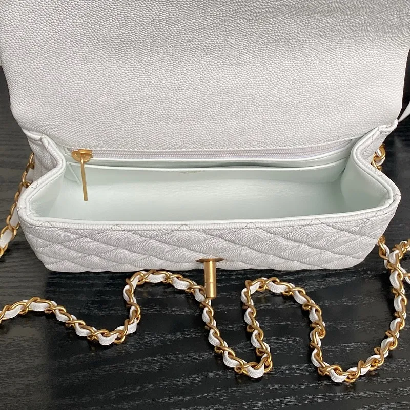 All Categories Chanel Women's Bags 2 (Chanel) Chanel Original AS5701