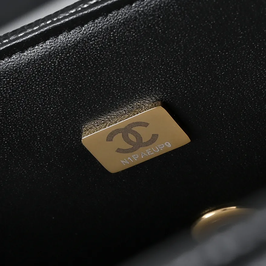 All Categories Chanel Women's Bags 2 (Chanel) Chanel Original Order A6990