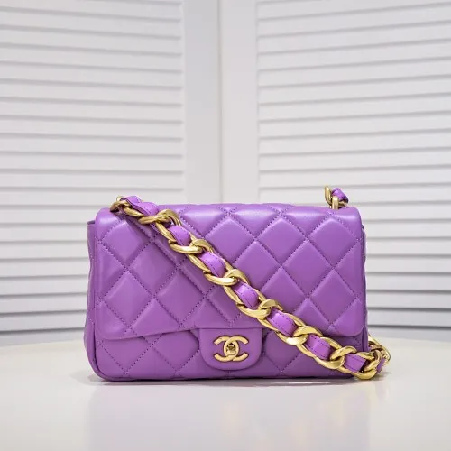 All Categories Official Website "Brand Women's Bags" Women's Bags 💙 Chanel 𝗖𝗵𝗮𝗻𝗲𝟭 𝟮𝟮𝘀 Large Gold Chain Underarm Bag Large Size Jimei, have you got it yet? This bag is easy to wear with hot girls, and the capacity is good. The thick chain is the finishing touch of this bag. It is younger and more fashionable than Cf 𝐒𝐢𝐳𝐞𝟏8-𝟐7-