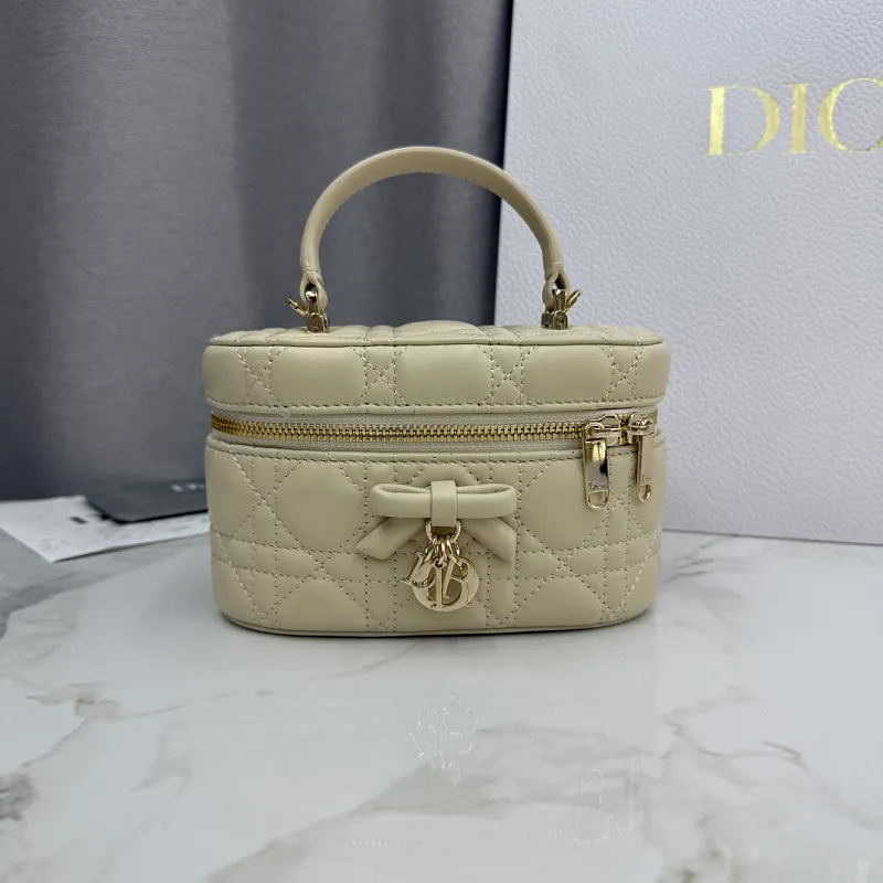 All Categories Chanel Women's Bag 2 (Chanel) Chanel Original S2603