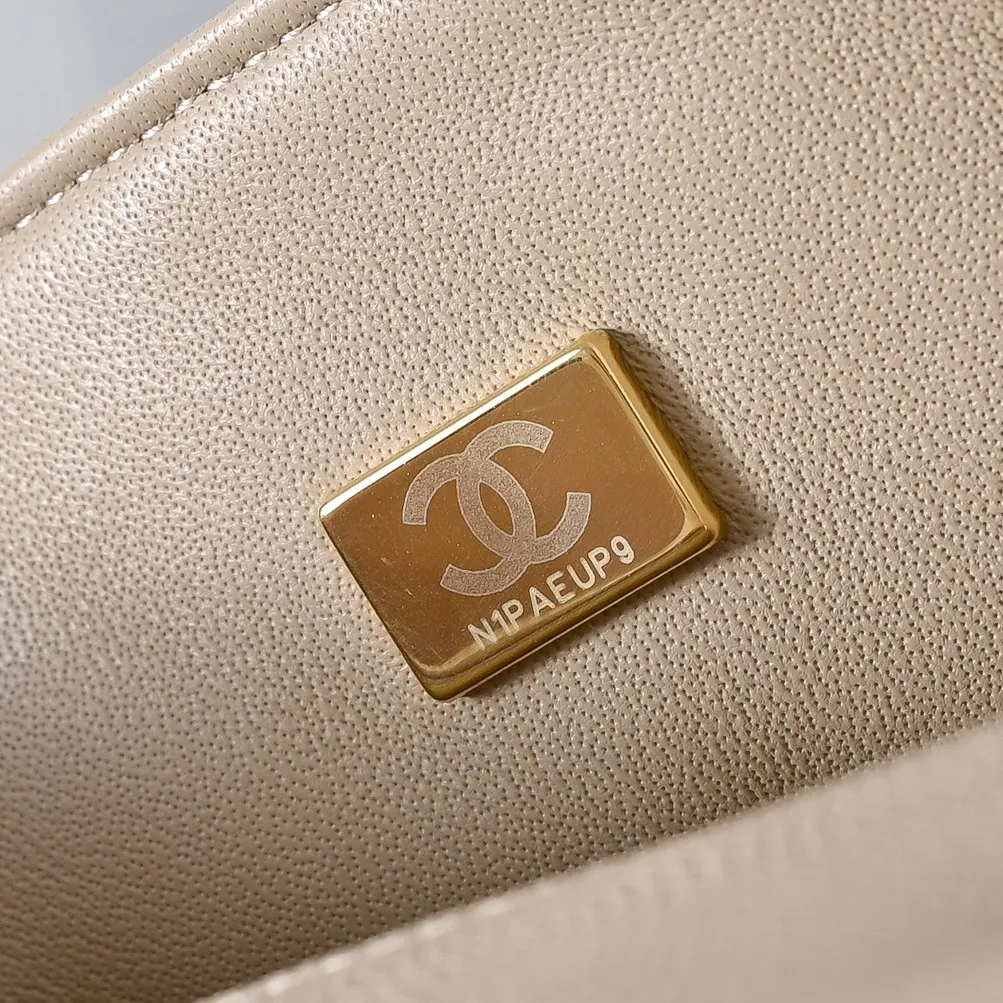 All Categories Chanel Women's Bags 2 (Chanel) Chanel Original A69900 Small Ball Pattern