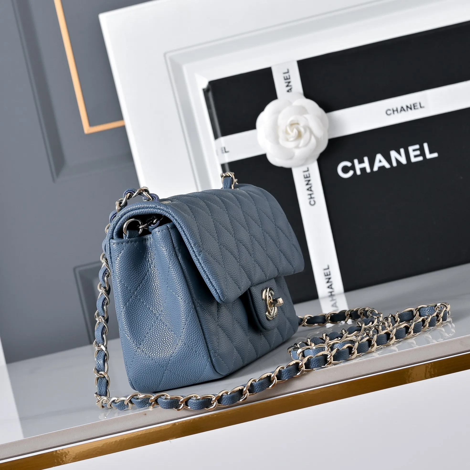 All Categories Chanel Women's Bags 2 (Chanel) Chanel Original A69900 Small Ball Pattern