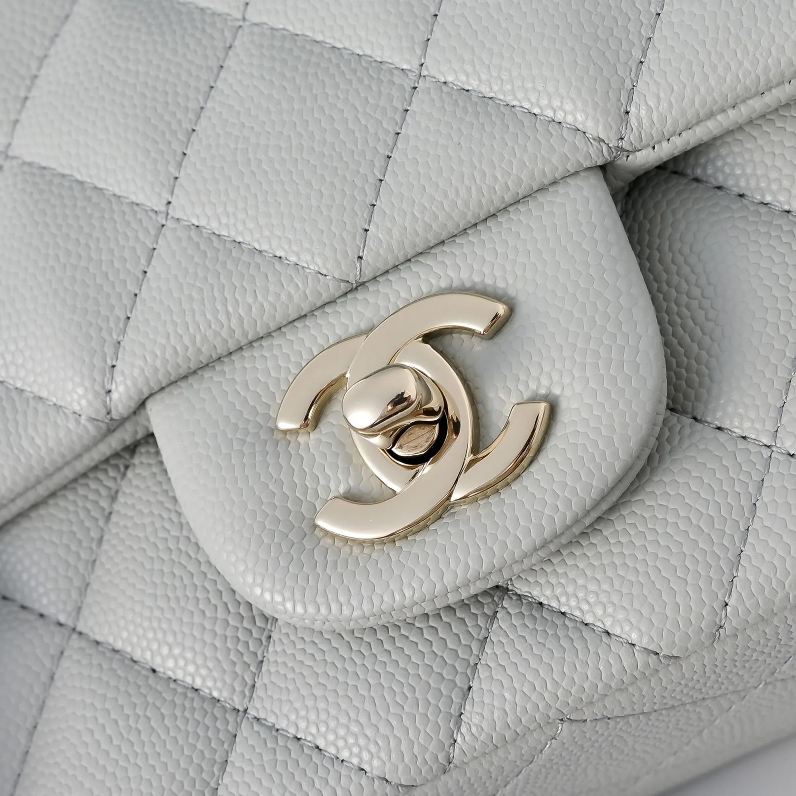 All Categories Chanel Women's Bags 2 (Chanel) Chanel Original A69900 Small Ball Pattern