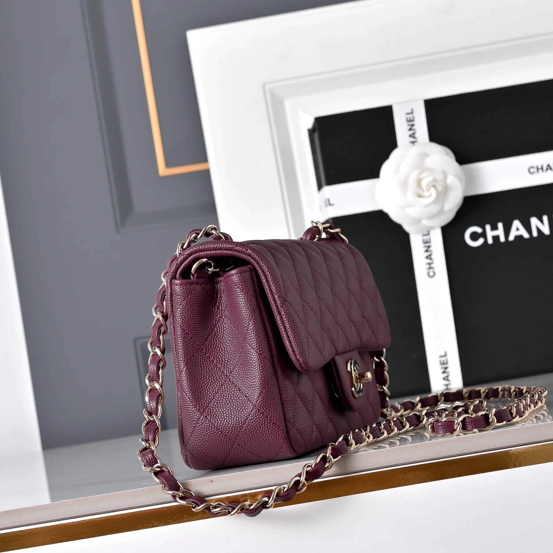 All Categories Chanel Women's Bags 2 (Chanel) Chanel Original A69900 Small Ball Pattern