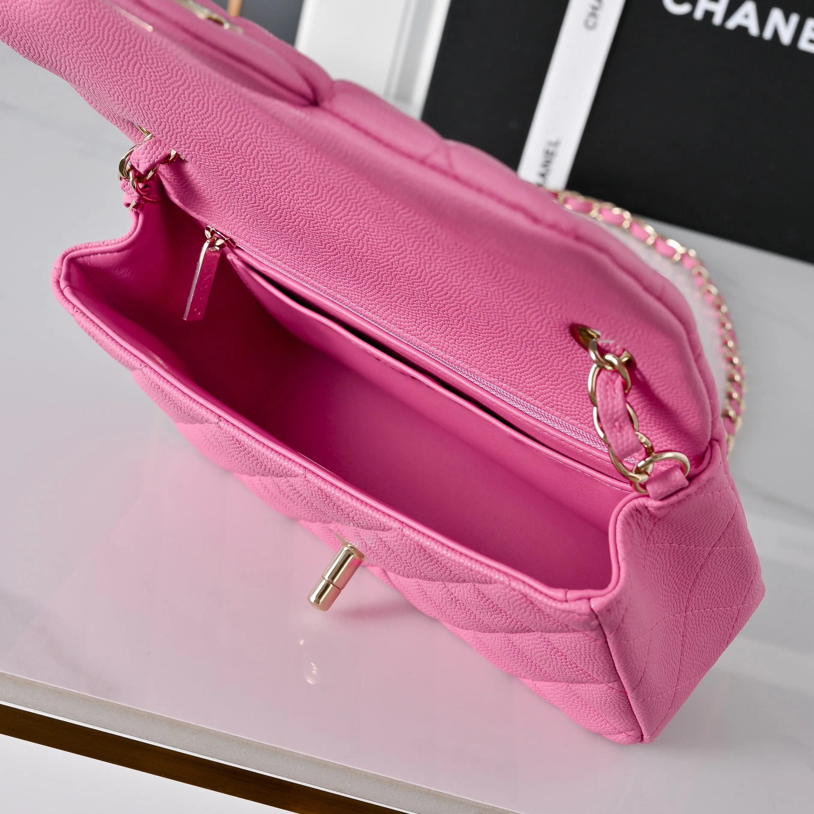All Categories Chanel Women's Bags 2 (Chanel) Chanel Original A69900 Small Ball Pattern