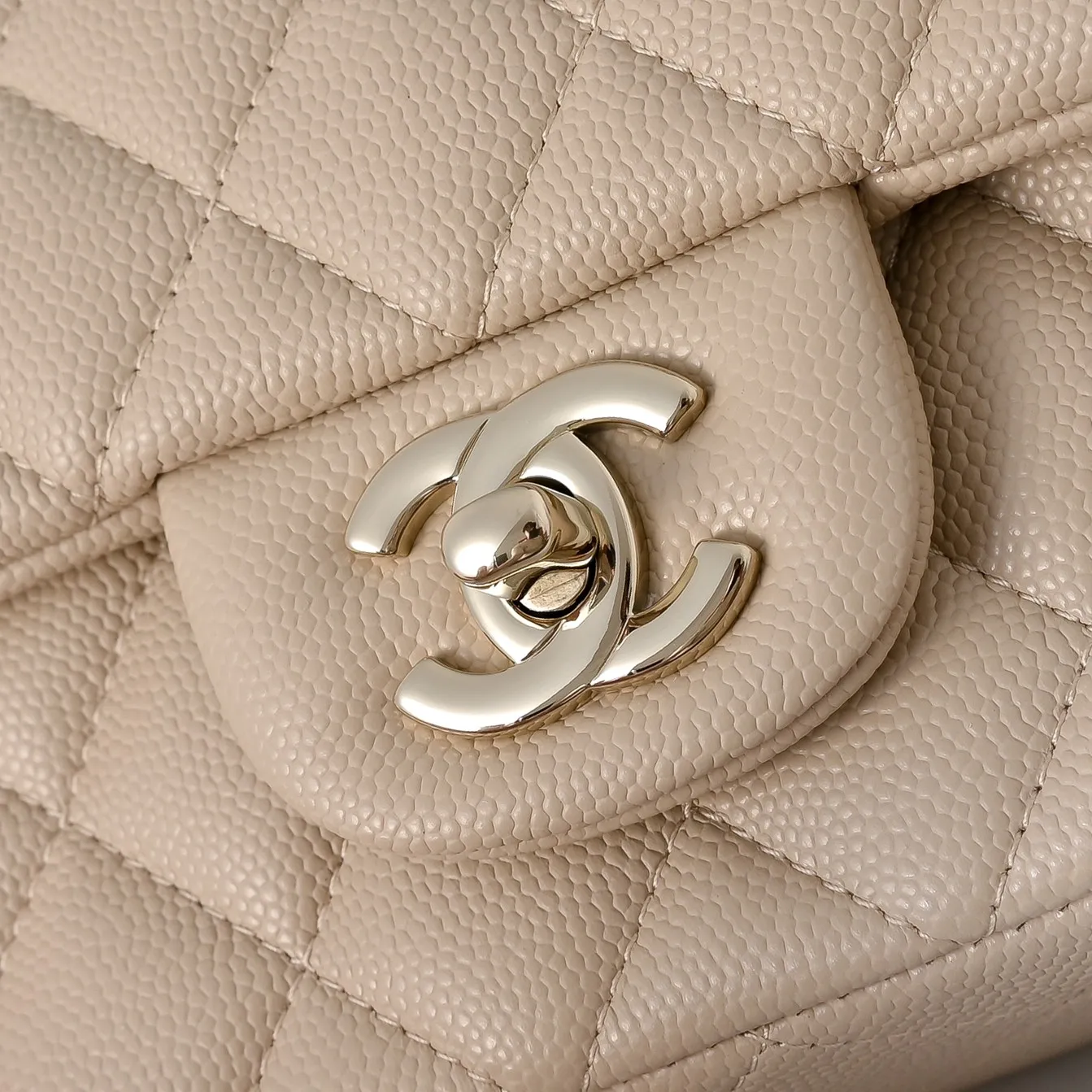 All Categories Chanel Women's Bags 2 (Chanel) Chanel Original A69900 Small Ball Pattern