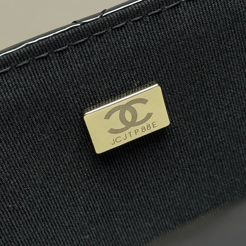 All Categories Chanel Women's Bags 2 (Chanel) Chanel 6311 Patent Leather
