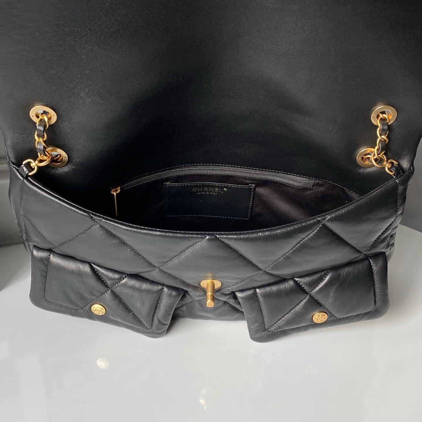 All Categories Chanel Women's Bags 2 (Chanel) Chanel Original AS572