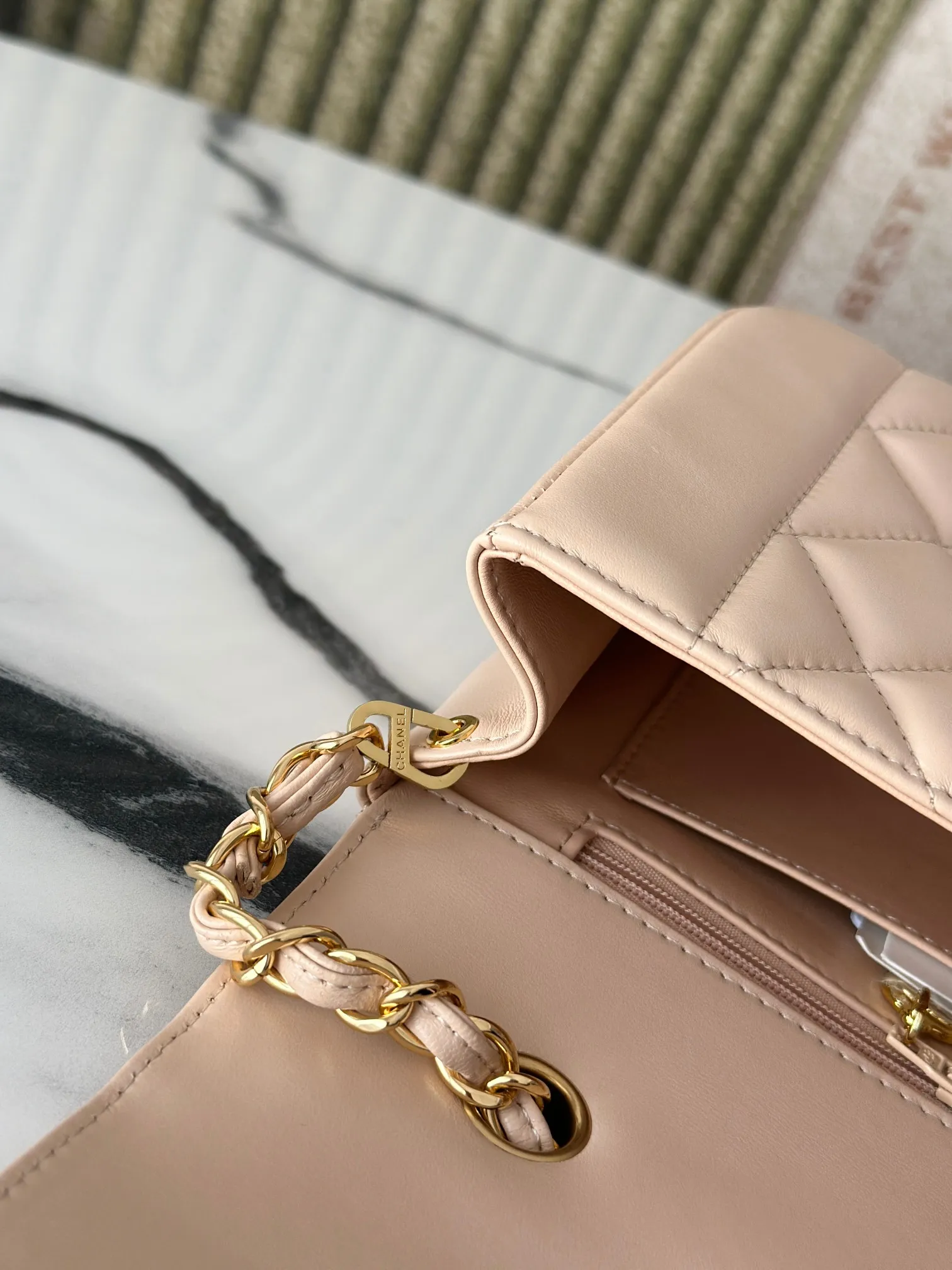 All Categories Chanel Women's Bags (Chanel) Chanel A2221