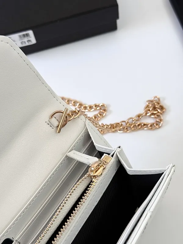 All Categories Chanel Women's Bag 2 (Chanel) Chanel B511