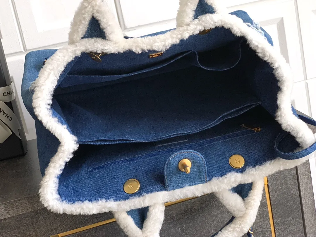 All Categories Chanel Women's Bags (Chanel) Chanel 294