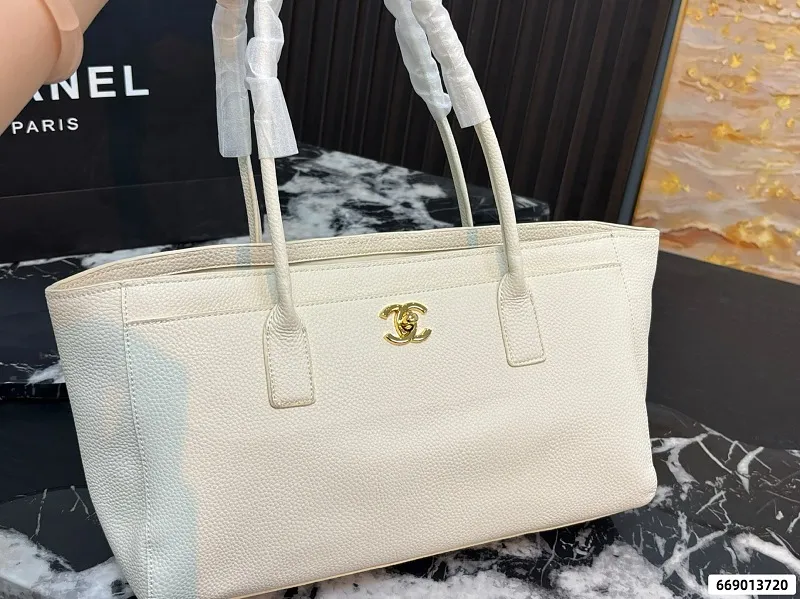 All Categories Official Website "Brand Women's Bags" Women's Bags 💙 Chanel 2026 New CHANEL Handbags