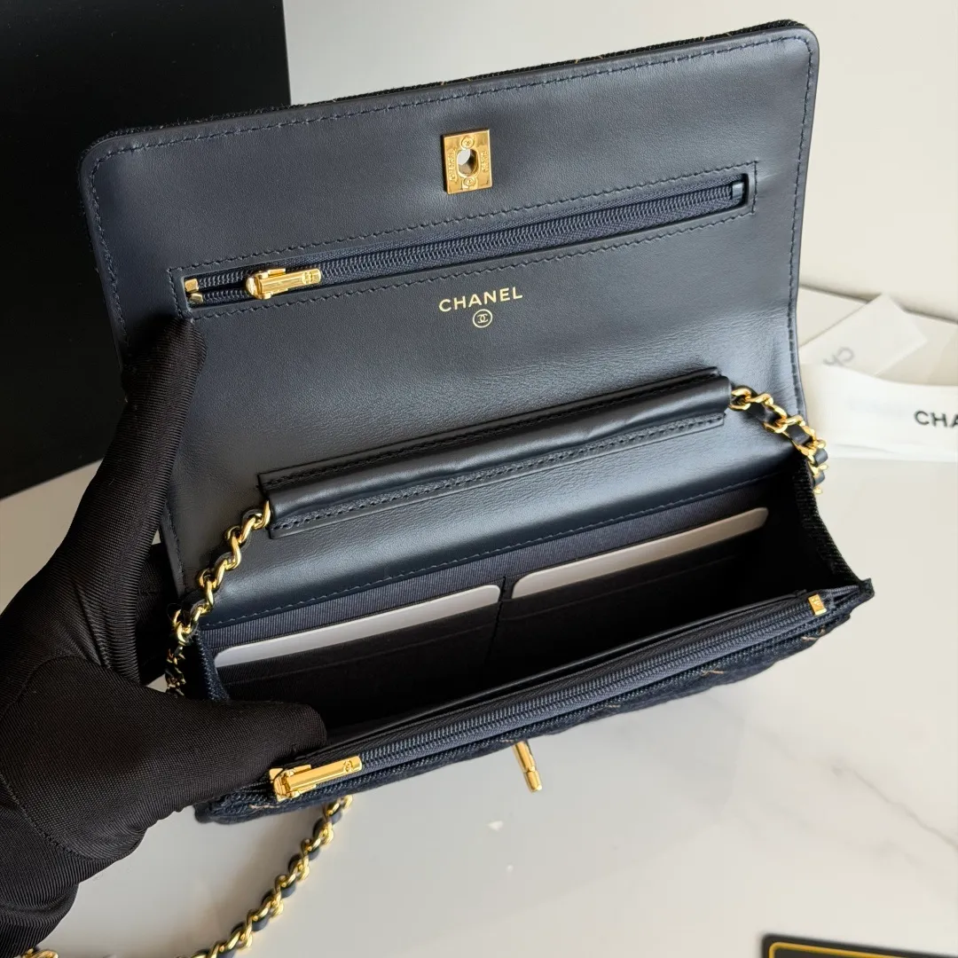 All Categories Chanel Women's Bags (Chanel) Chanel 4241