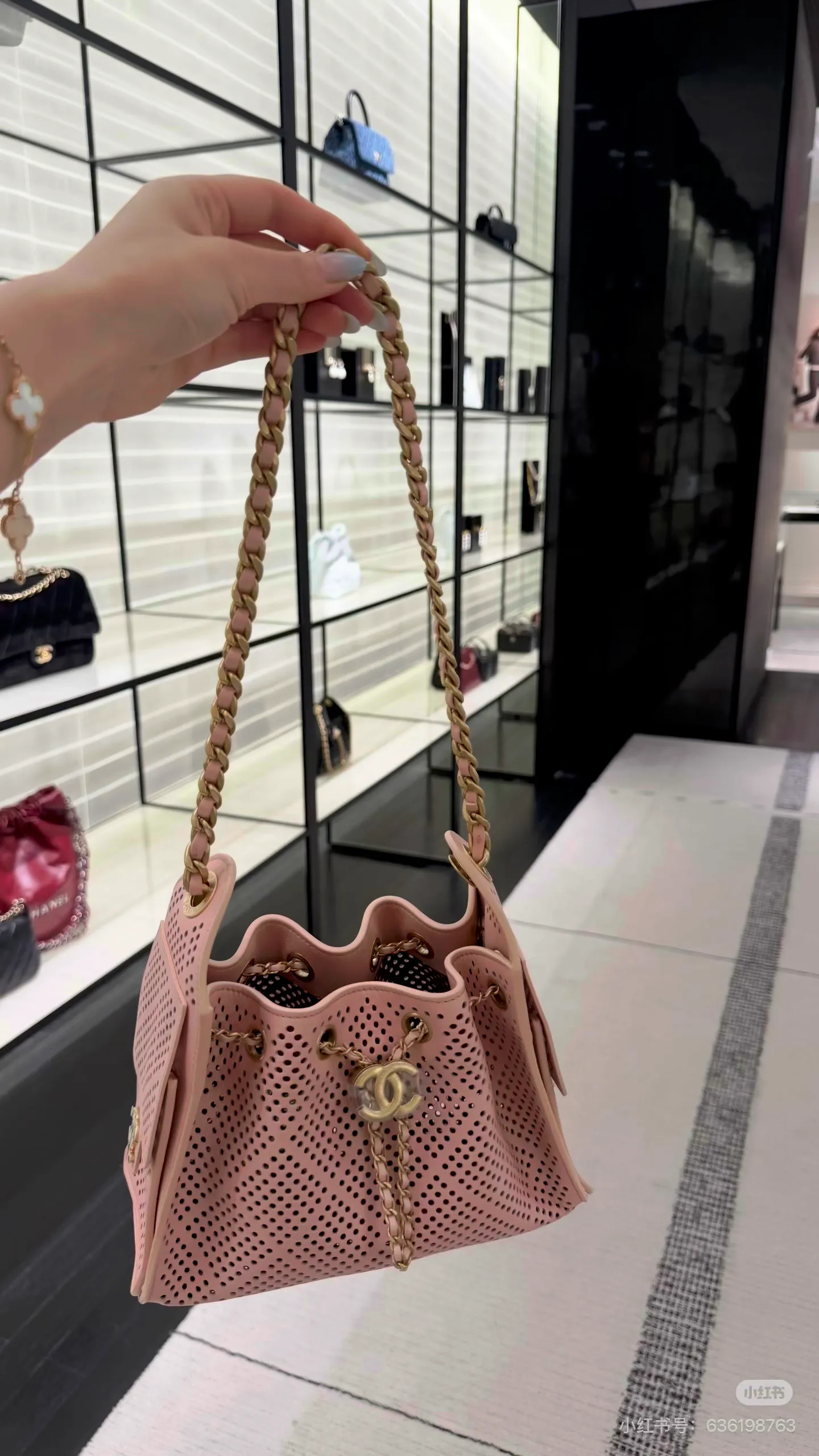 All Categories Chanel Women's Bags (Chanel) Chanel 5631