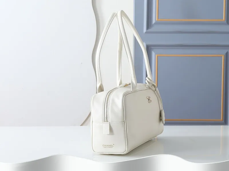 All categories Official website "Brand Women's Bags" Women's Bags 💙 Chanel 2026 new CHANEL hand-held crossbody bag