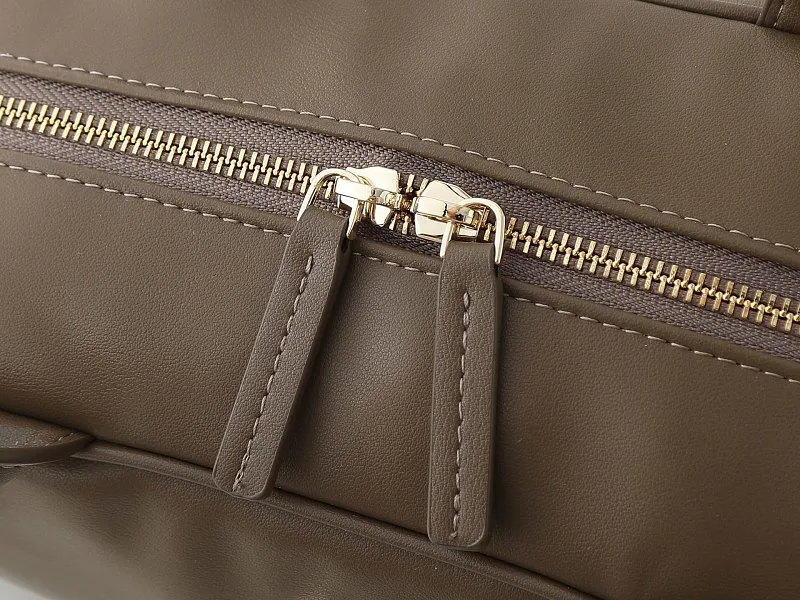 All categories Official website "Brand Women's Bags" Women's Bags 💙 Chanel 2026 new CHANEL hand-held crossbody bag