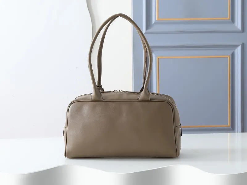 All categories Official website "Brand Women's Bags" Women's Bags 💙 Chanel 2026 new CHANEL hand-held crossbody bag
