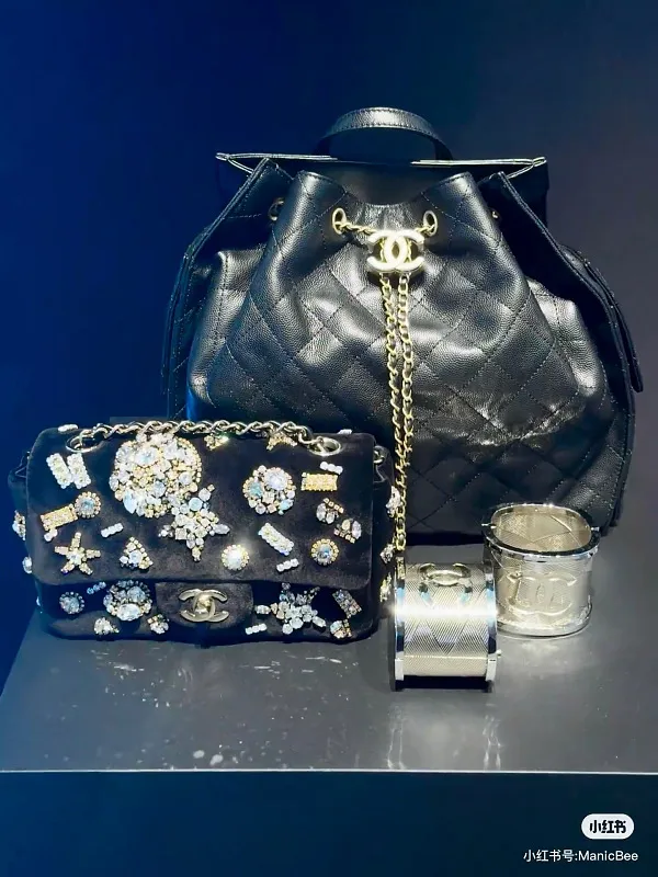 All Categories Chanel Women's Bags (Chanel) Chanel 2323