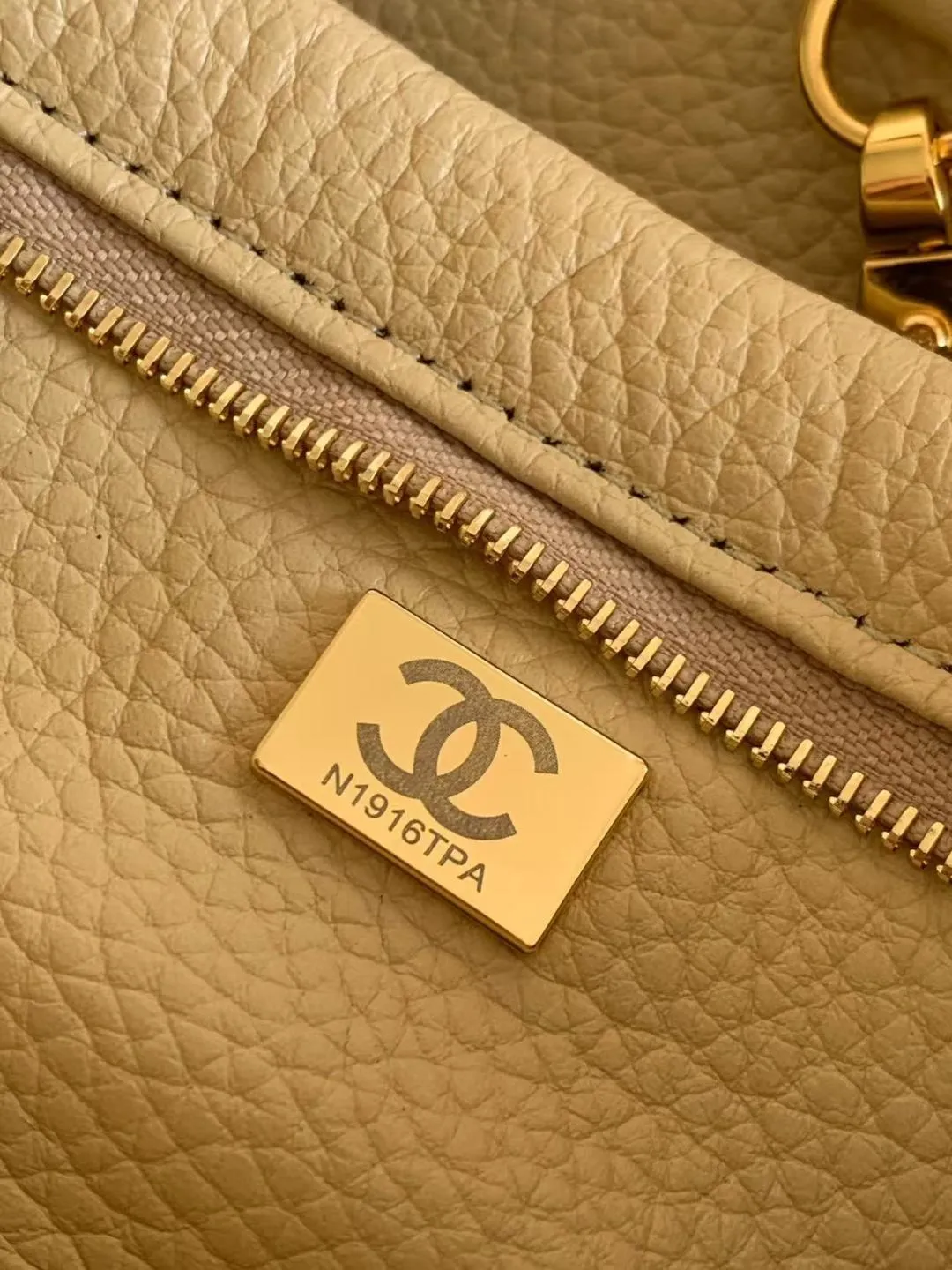 All Categories Chanel Women's Bags 2 (Chanel) Chanel Original Order AS6288