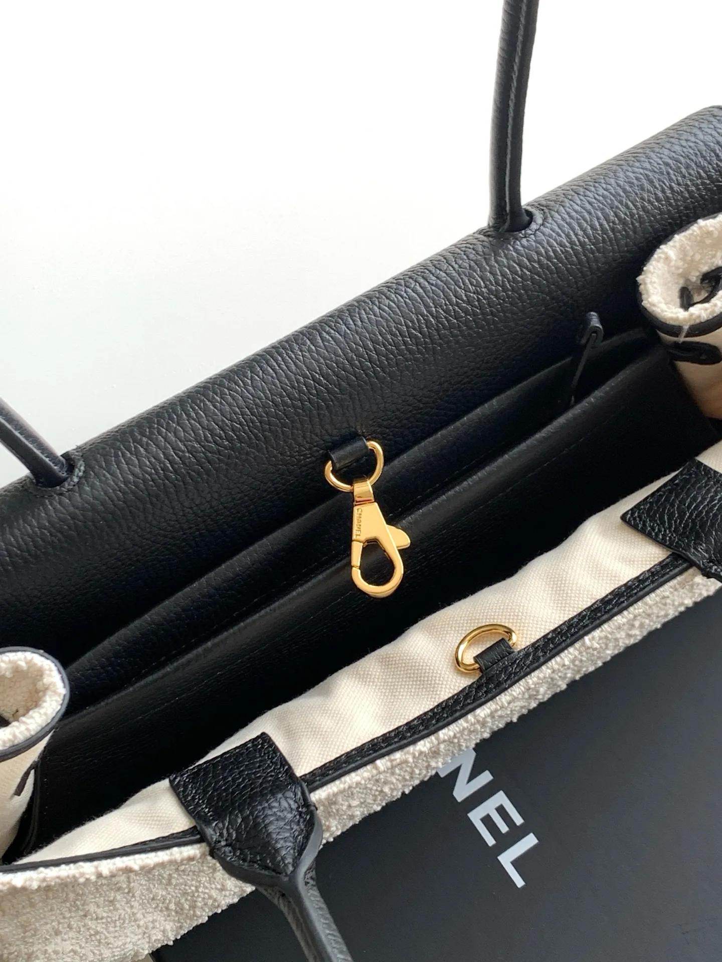 All Categories Chanel Women's Bags 2 (Chanel) Chanel Original Order AS6288