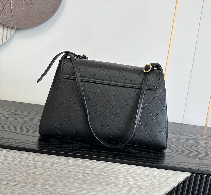 All Categories Chanel Women's Bags (Chanel) Chanel Original 98214-born cowhide