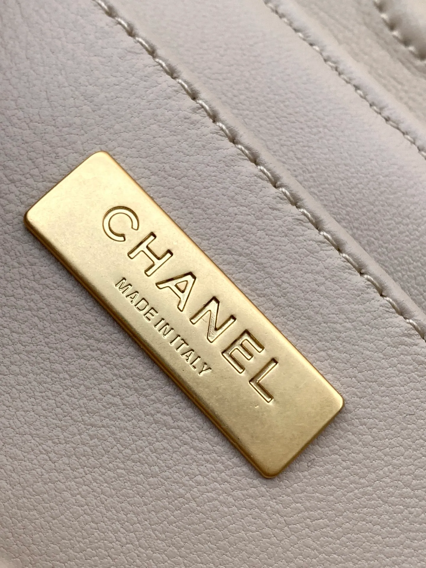 All Categories Chanel Women's Bags 2 (Chanel) Chanel Original Order AS5356