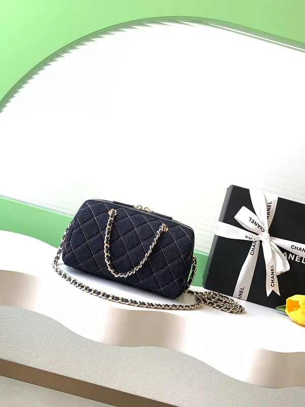 All Categories Chanel Women's Bag 2 (Chanel) Chanel Original AP5076 Denim
