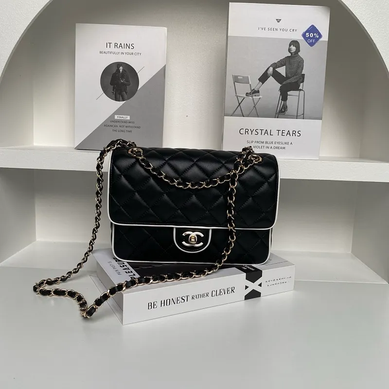 All Categories Chanel Women's Bags 2 (Chanel) Chanel Original AS5150