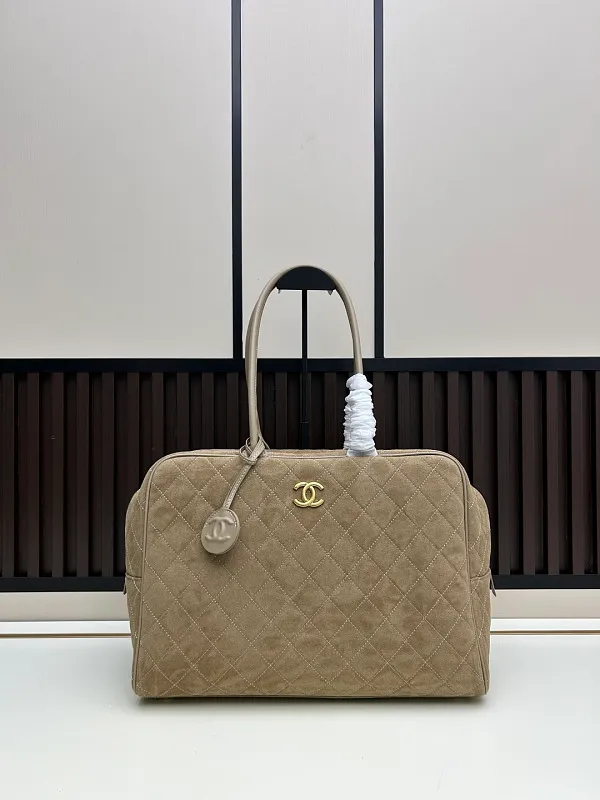 All Categories Chanel Women's Bags (Chanel) Chanel C012