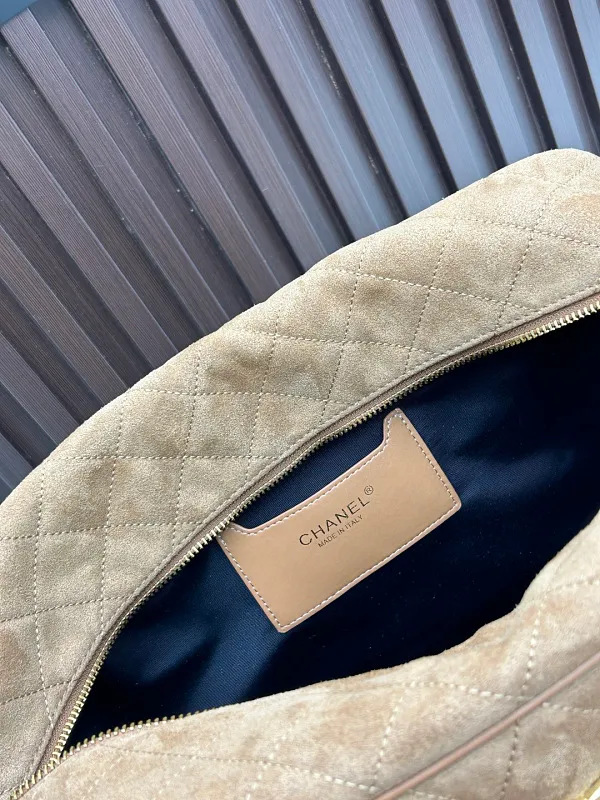 All Categories Chanel Women's Bags (Chanel) Chanel C012