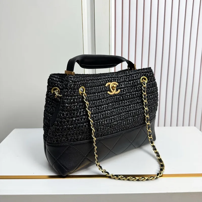 All Categories Official Website "Brand Women's Bags" Women's Bags 💙 Chanel 2026 Chanel Cruise Straw & Lambskin Tote Bag