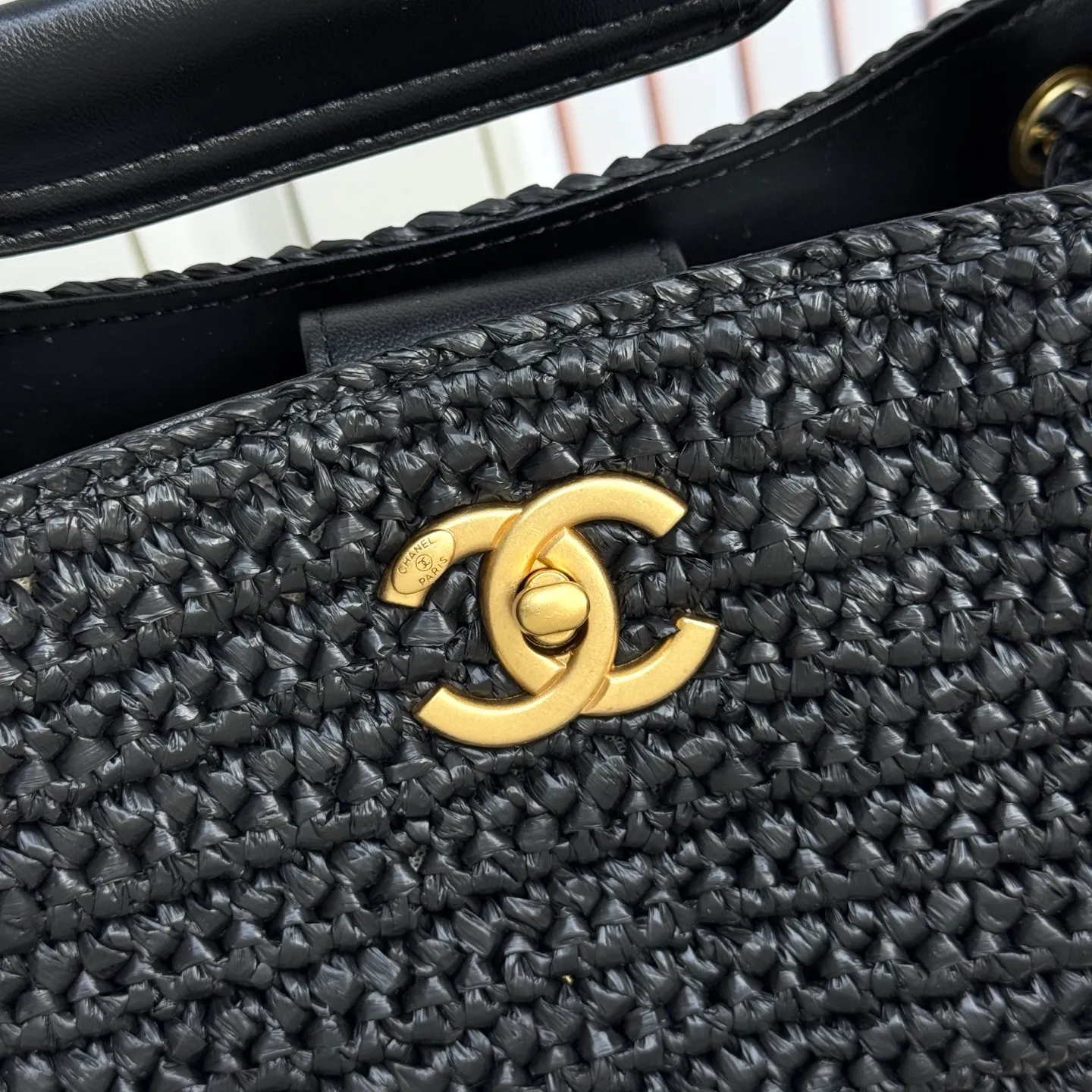 All Categories Official Website "Brand Women's Bags" Women's Bags 💙 Chanel 2026 Chanel Cruise Straw & Lambskin Tote Bag