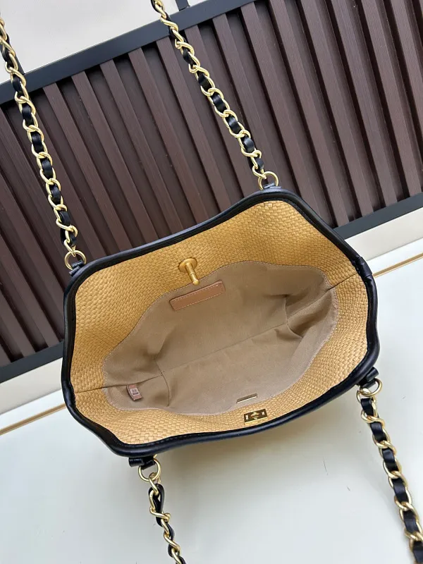 All Categories Chanel Women's Bags (Chanel) Chanel 3020