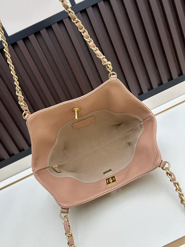 All Categories Chanel Women's Bags (Chanel) Chanel 3020