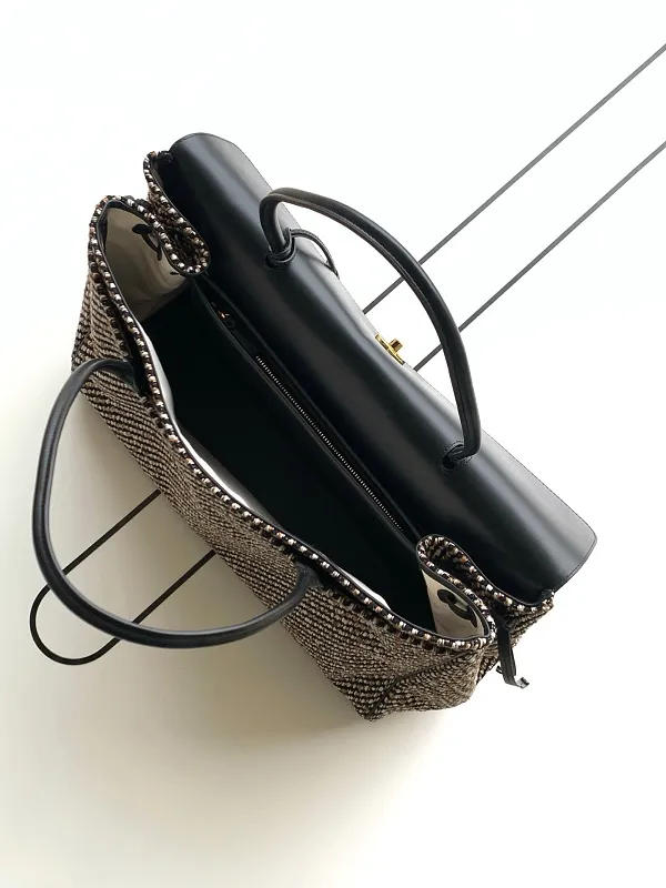 All Categories Chanel Women's Bags 2 (Chanel) Chanel Original Order AS6289