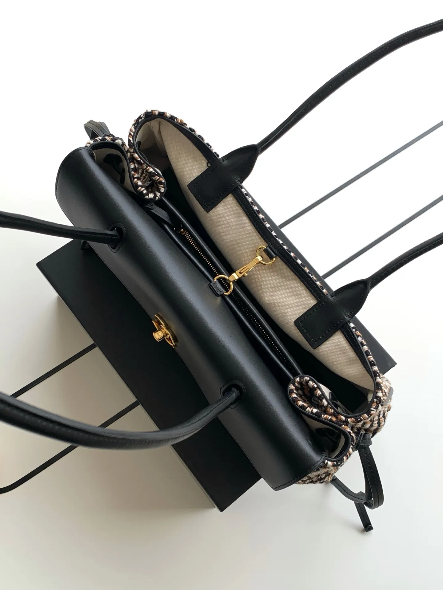 All Categories Chanel Women's Bags 2 (Chanel) Chanel Original Order AS6289