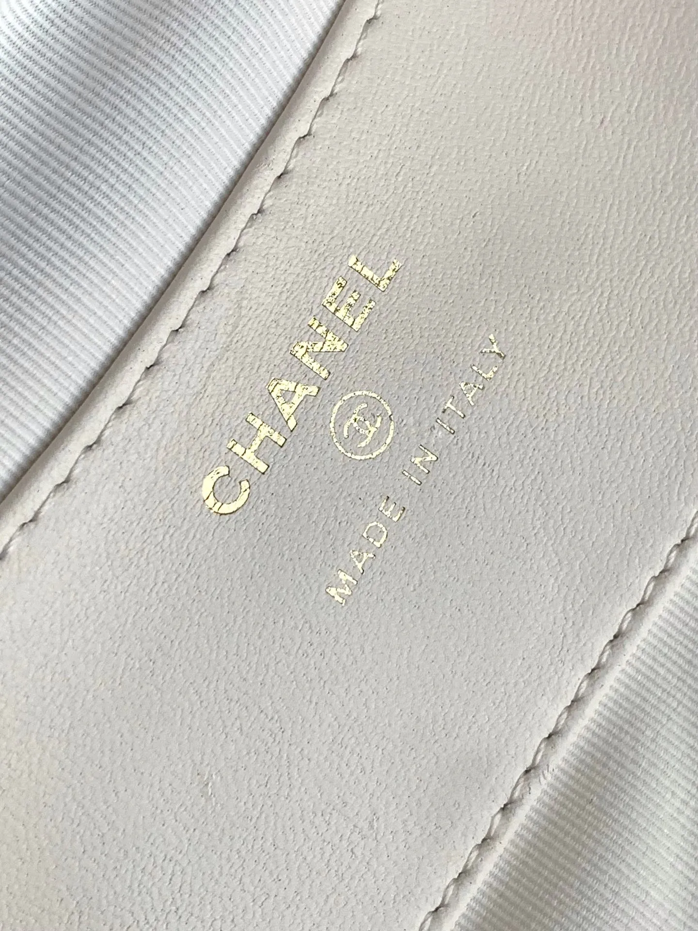 All Categories Chanel Women's Bags 2 (Chanel) Chanel Original Order AP3185