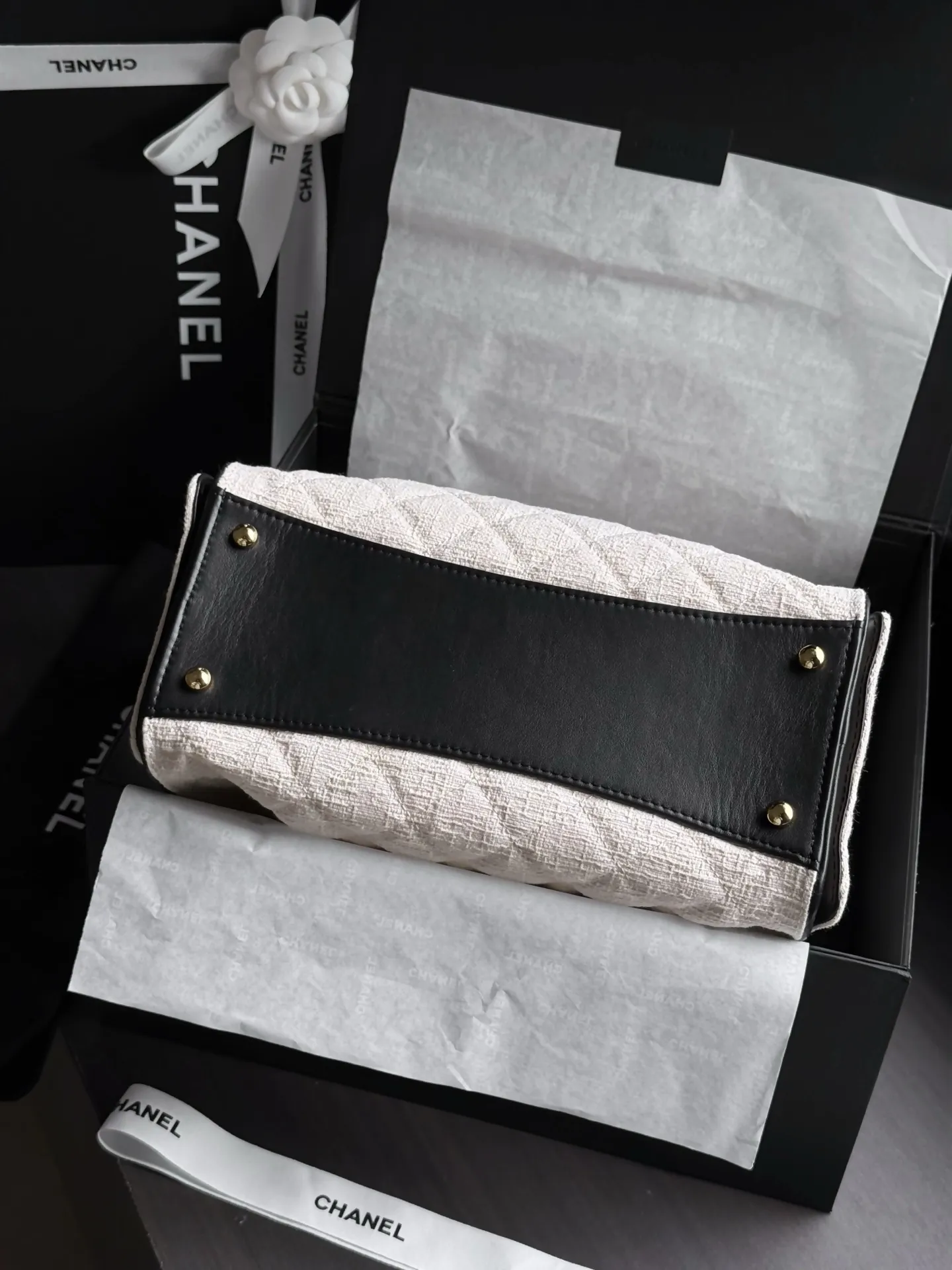 All Categories Chanel Women's Bags 2 (Chanel) Chanel Original Order AS5293