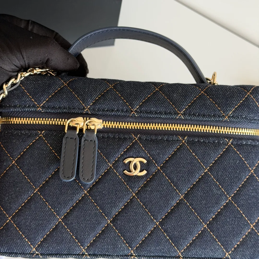 All Categories Chanel Women's Bags (Chanel) Chanel 4835