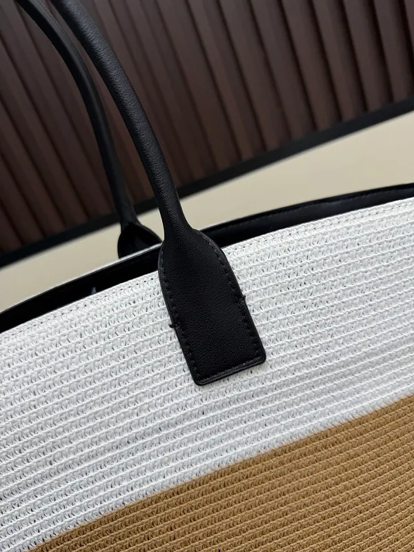 All Categories Chanel Women's Bags (Chanel) Chanel 052