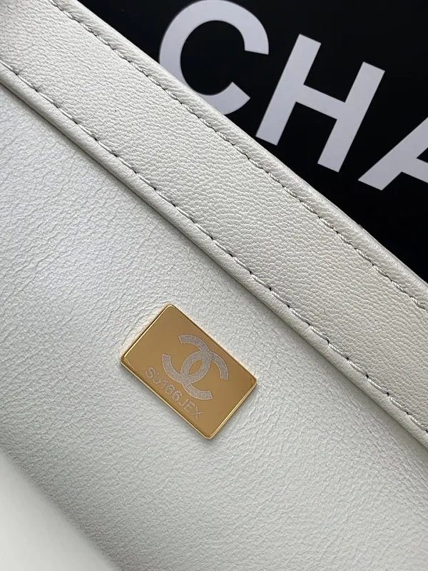 All Categories Chanel Women's Bags 2 (Chanel) Chanel Original Order 5756