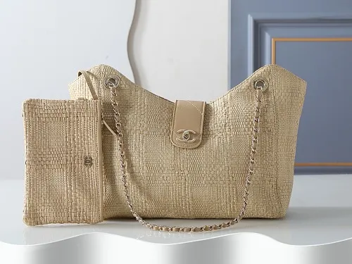 All categories Official website "Brand Women's Bags" Women's Bags 💙 Chanel 2026 new CHANEL hand-held crossbody bag