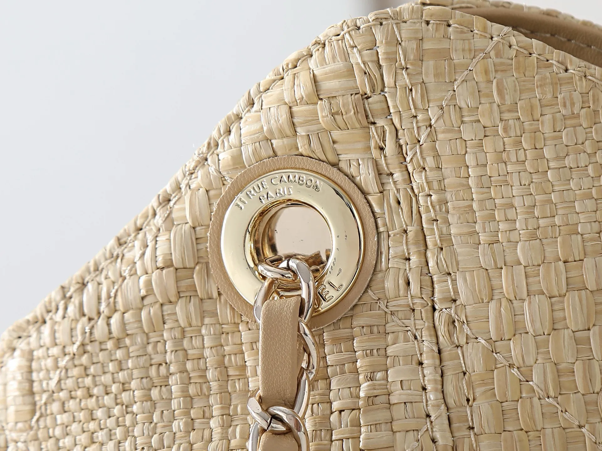 All categories Official website "Brand Women's Bags" Women's Bags 💙 Chanel 2026 new CHANEL hand-held crossbody bag