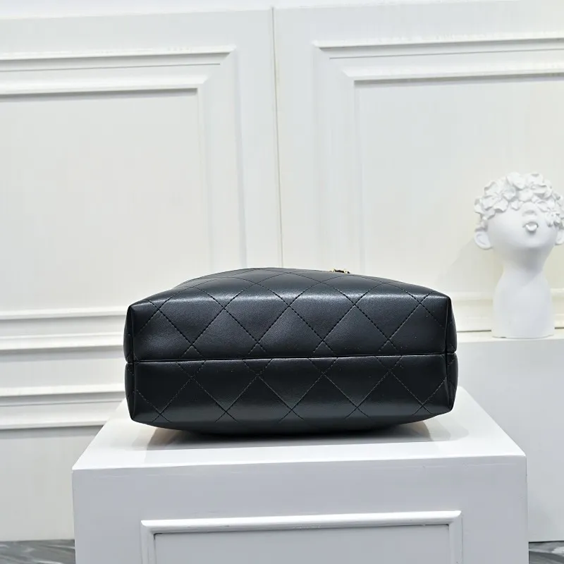 All Categories Official Website "Brand Women's Bags" Women's Bags 💙 Chanel 2025 New CHANEL Crossbody Bag