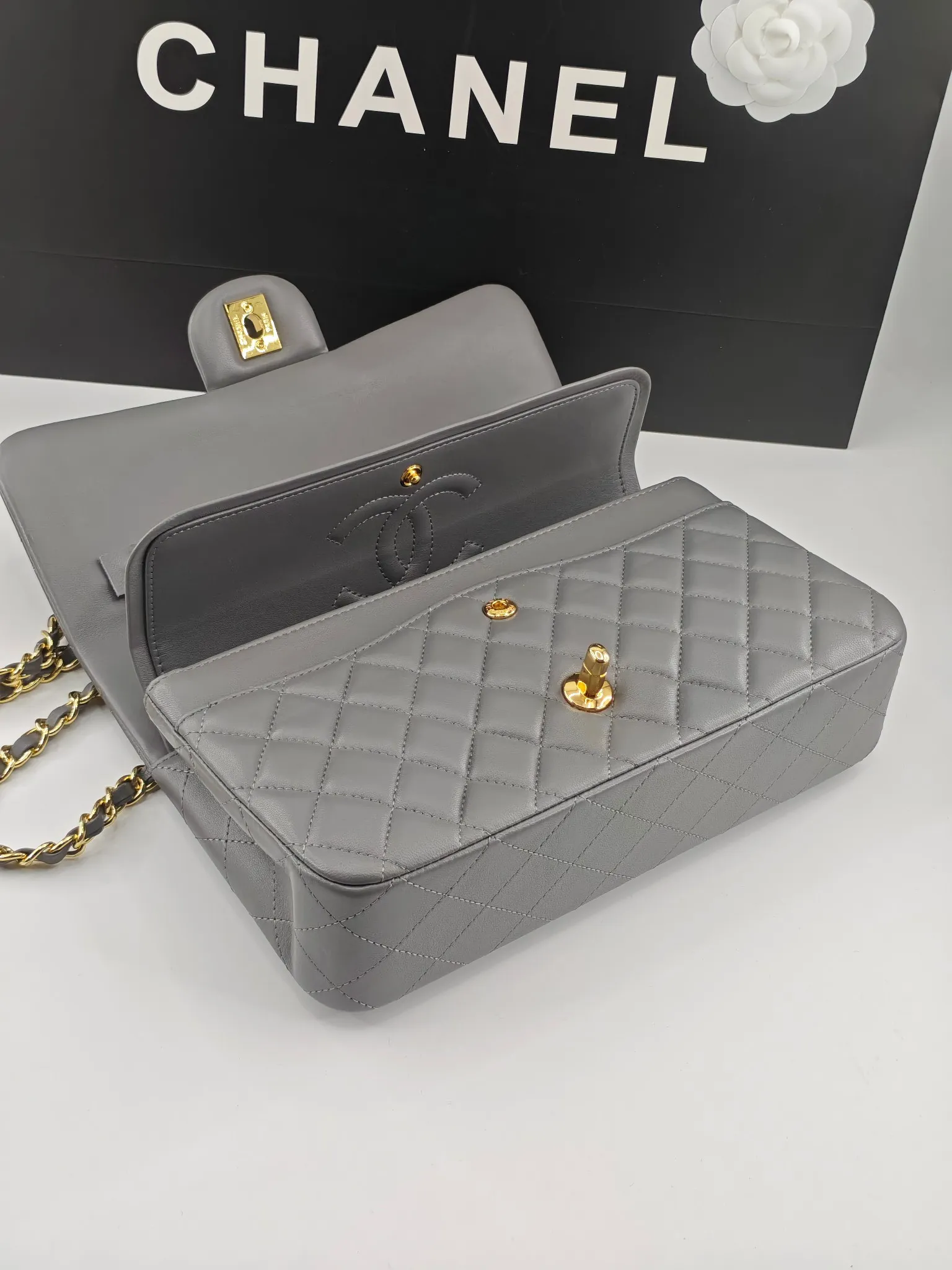 All Categories Chanel Women's Bags 2 (Chanel) Chanel Original Order A01112